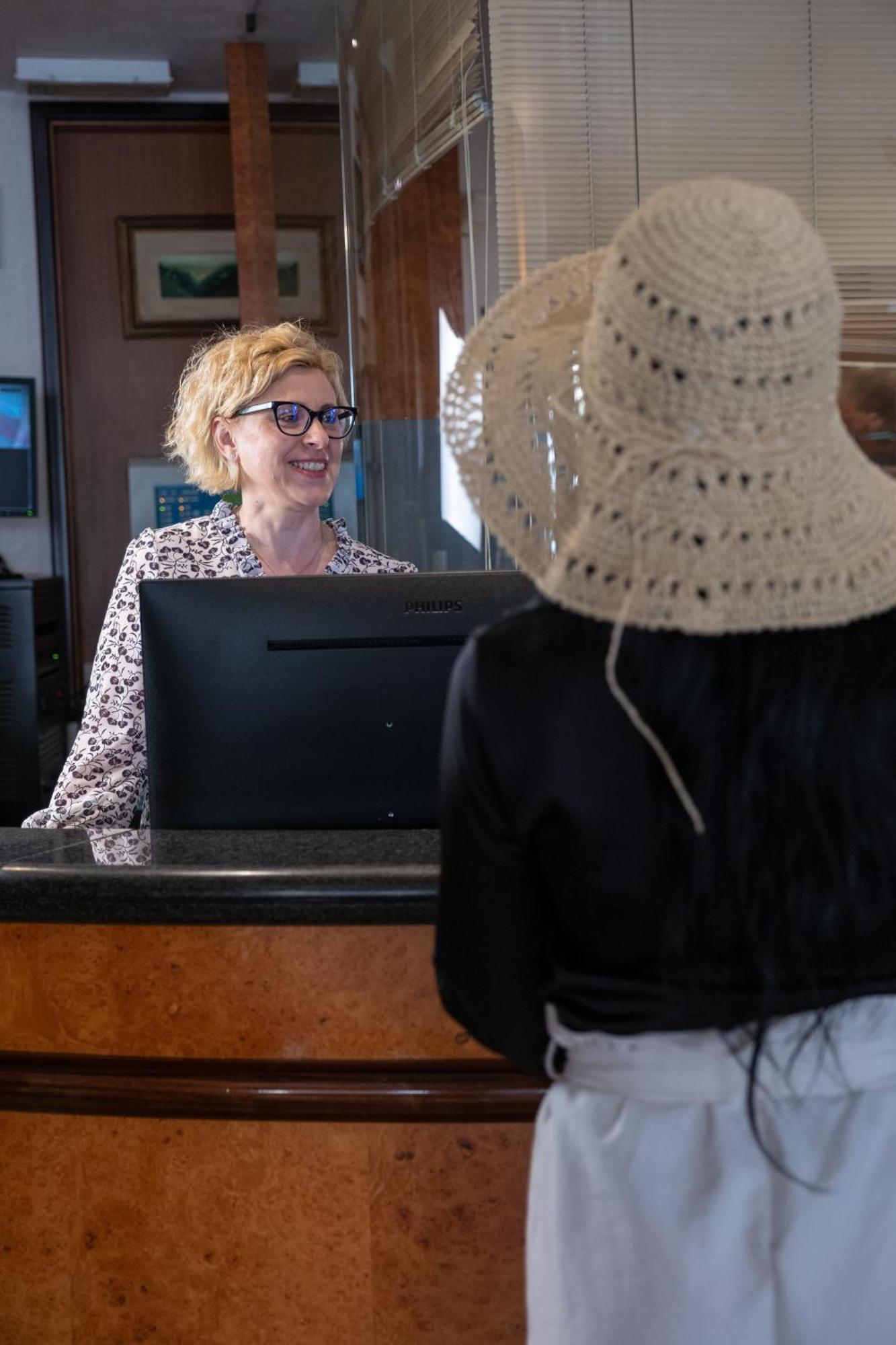 Hotel Capitol Gatteo a Mare Ngoại thất bức ảnh